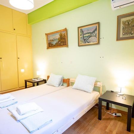 Ampelokipi Metro St. 2 Bedrooms 6 Pers. Apartment アテネ エクステリア 写真