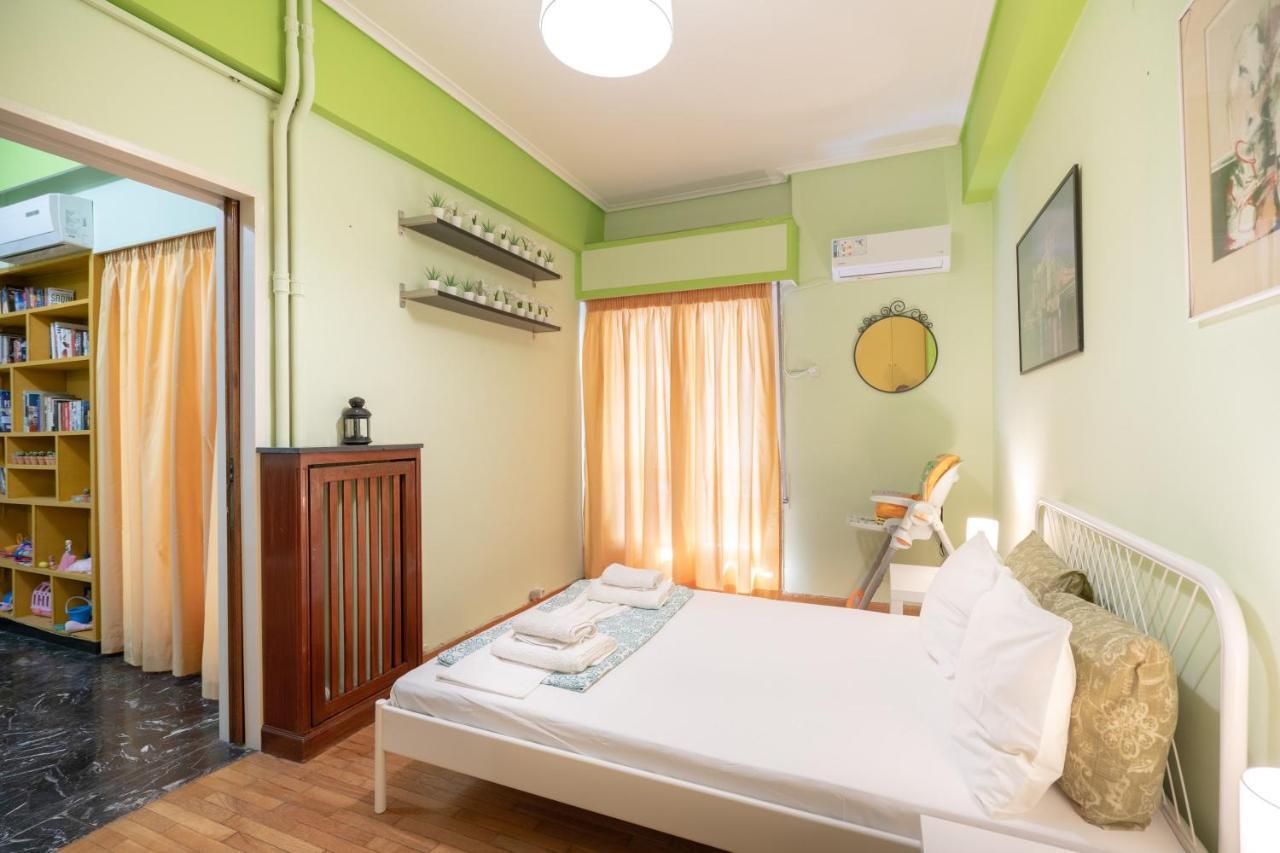 Ampelokipi Metro St. 2 Bedrooms 6 Pers. Apartment アテネ エクステリア 写真