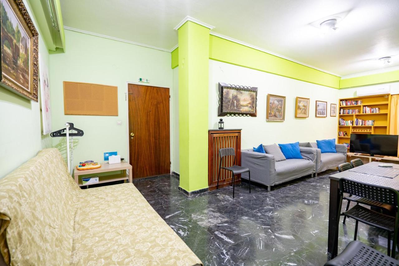Ampelokipi Metro St. 2 Bedrooms 6 Pers. Apartment アテネ エクステリア 写真