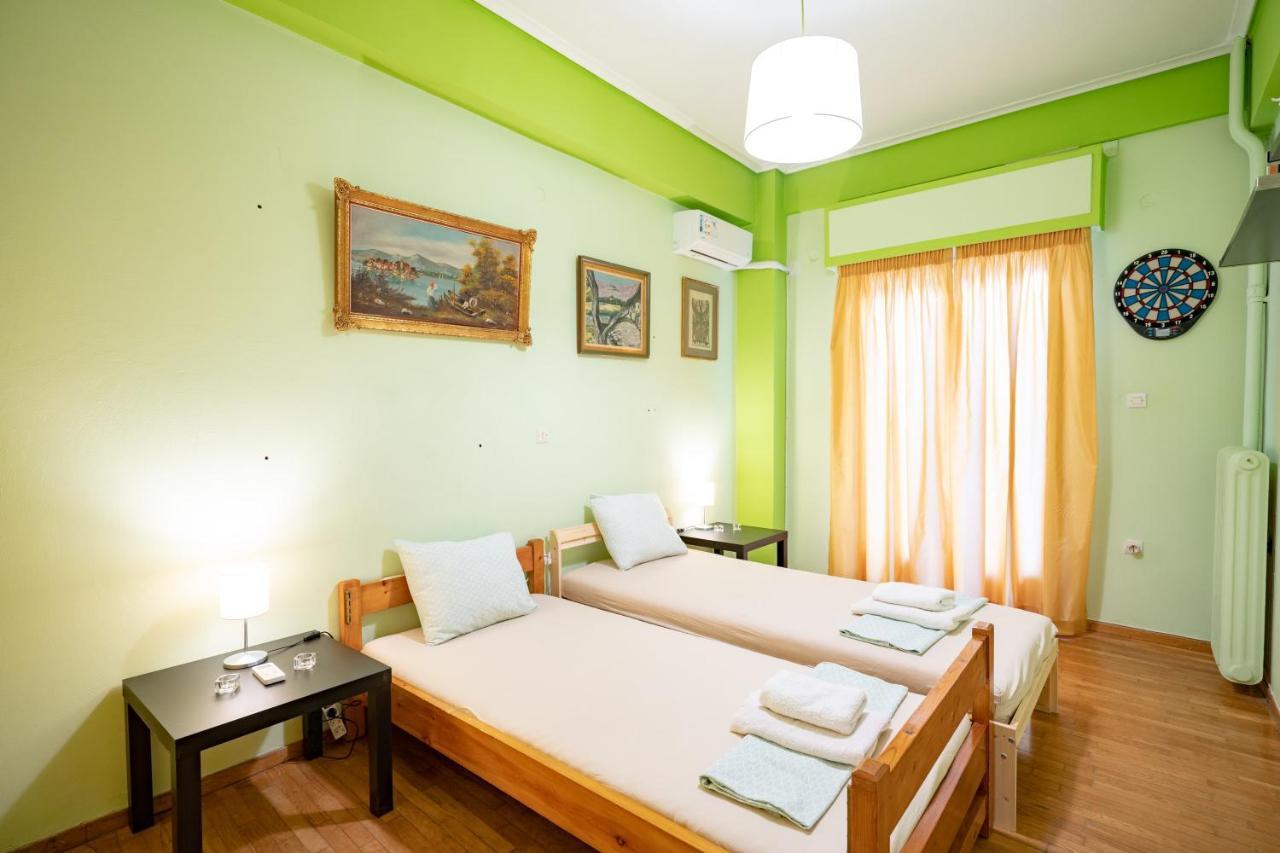 Ampelokipi Metro St. 2 Bedrooms 6 Pers. Apartment アテネ エクステリア 写真