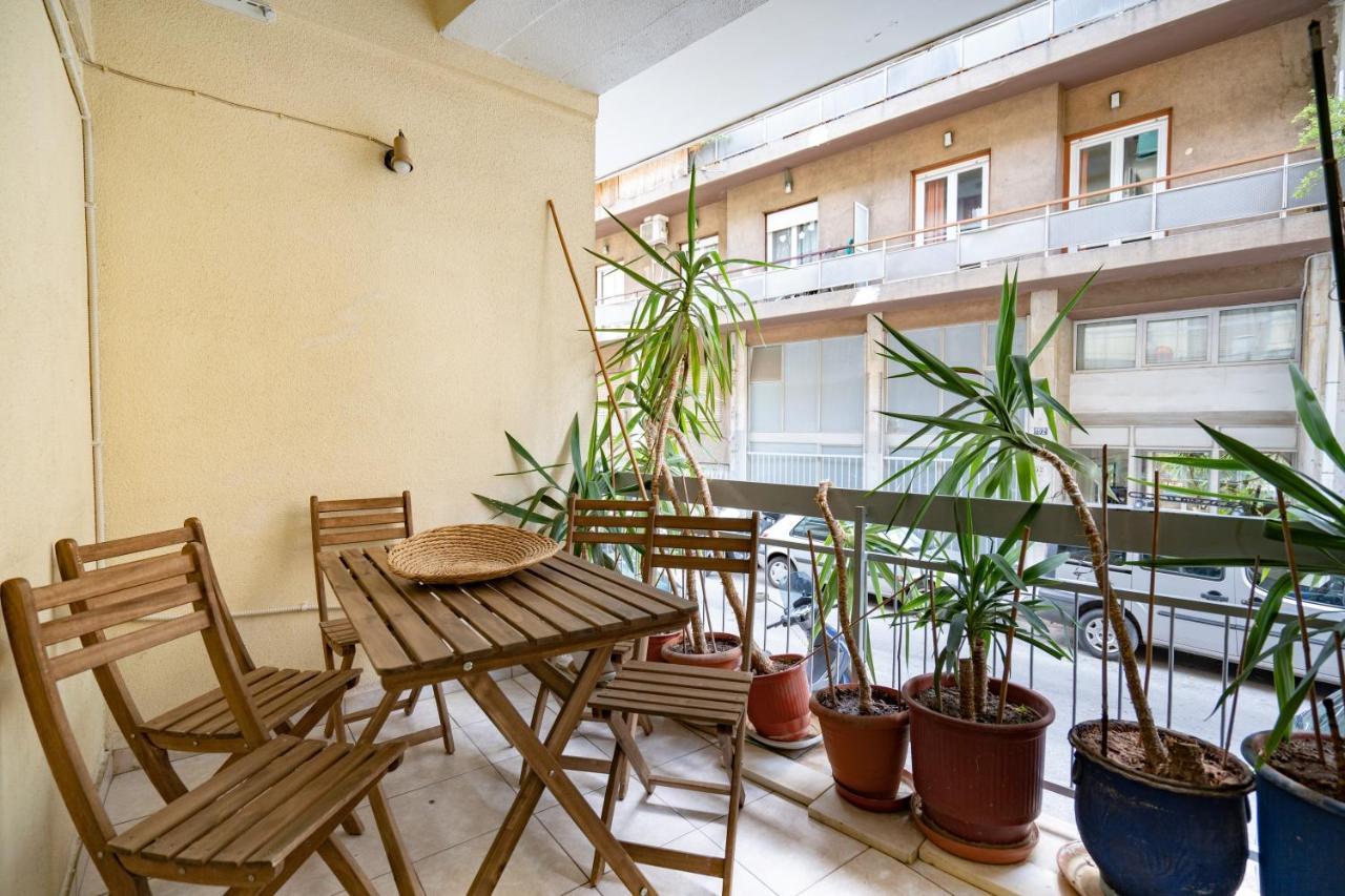 Ampelokipi Metro St. 2 Bedrooms 6 Pers. Apartment アテネ エクステリア 写真